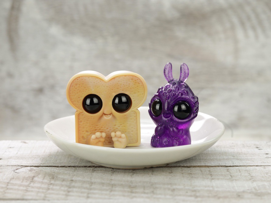 You are currently viewing Peanut Butter Toastboy & Grape Jelly Foogbiffler by Chris Ryniak