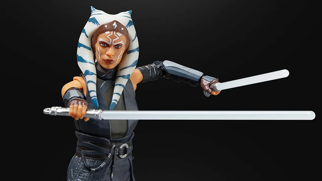You are currently viewing 37 Motion Figures & Collectibles Hitting Retail This Fall