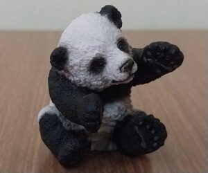 Read more about the article Large Panda, 2015 cub (Wild Life Asia by Schleich)